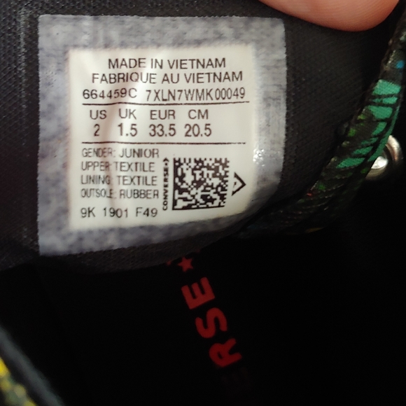 Converse Chuck Taylor kids Size 2 Big Kids - Picture 6 of 6